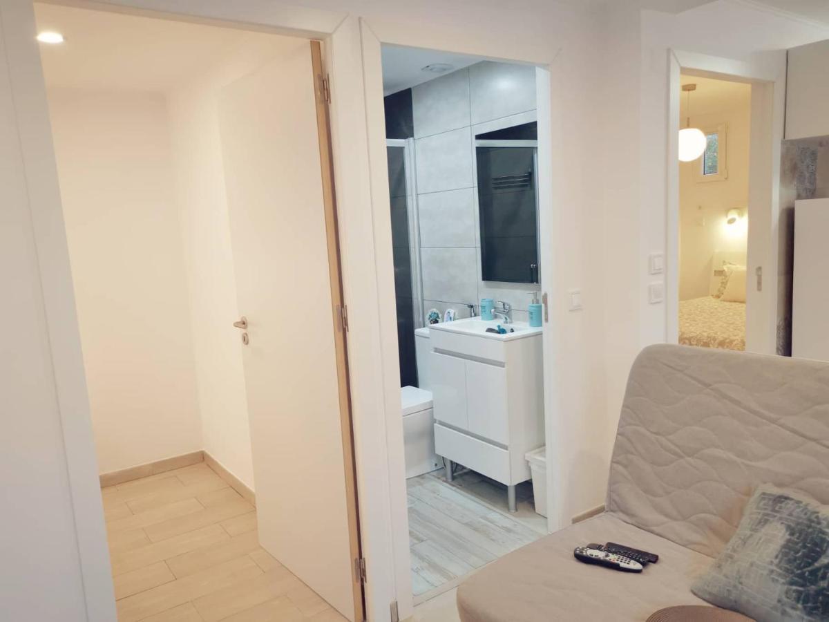 Small House With Private Park And Yard Terrugem Extérieur photo